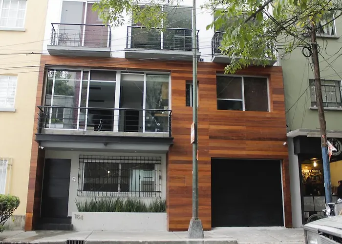 Be Condesa 2* Mexico City