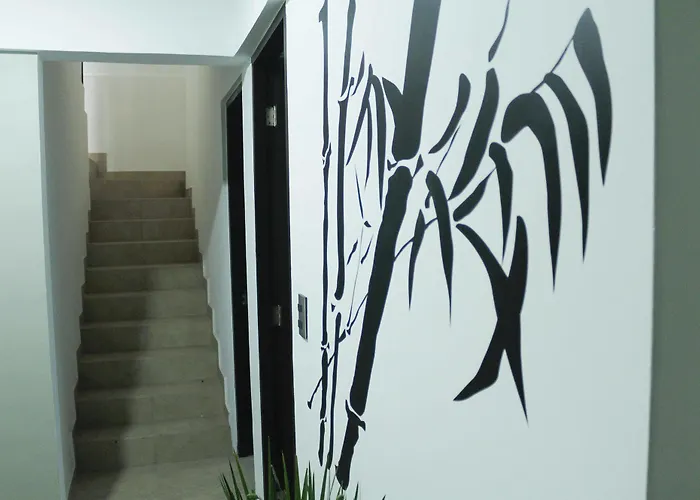 Be Condesa Inn 2*
